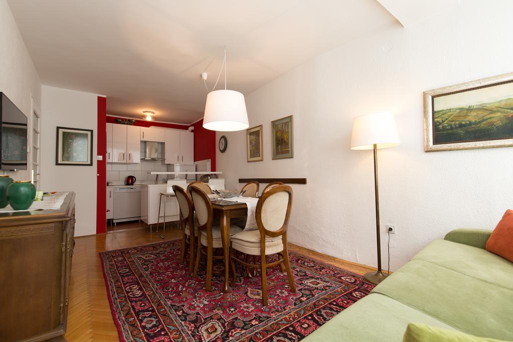 Apartment Gloria Сараево Экстерьер фото